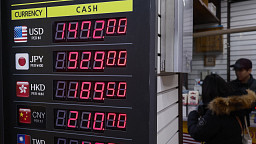 '고환율 위기' 원·달러 환율 1500원대 육박