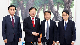 한병도-송언석, 여야 원내대표 '회동'