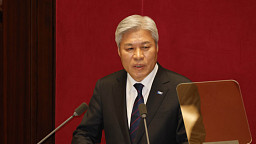 서왕진 조국혁신당 원내대표 비교섭단체 대표 연설