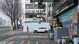 국제유가 배럴당 100달러 돌파, 국내 영향은