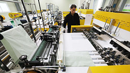 종량제봉투 원료부족, 재생원료봉투로 대신할까