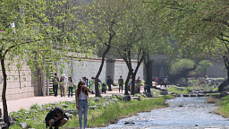 가벼워진 옷차림, 초여름이 다가왔다