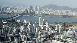 서울 아파트값 4월 넷째 주 0.14% 상승…강남 10주 약세 지속