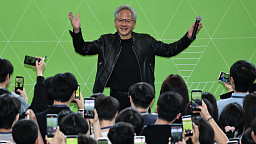 서울대에서 강연하는 젠슨 황