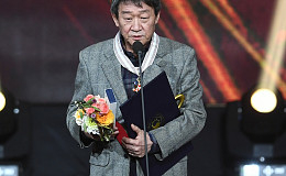 김민기, 위암 투병 끝 별세 향년 73세… 33년간 학전 이끌어