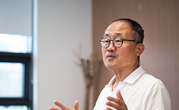 “AI는 노후 달리게 하는 ‘운전면허’, 시니어에게 기회”