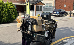 폐지 수거 노인의 삶...'활동가'로 다시 보다