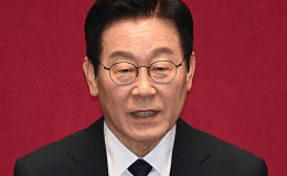 이 대통령 “어르신 정책, 곧 국민 위한 정책…기본적 복지 촘촘하게 할 것”