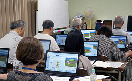 정년 이후 다시 교실로 간 사람들