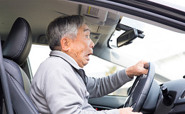 교통사고 후유증에 힘든 고령자를 위한 한의치료