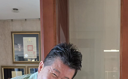 [브라보 문화 이슈] 태진아, 중증 치매 아내 돌보는 사랑꾼