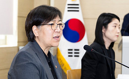 “원정진료 일상화, 결국 치료 시기 놓쳐요” 정은경 장관, 영주서 의료공백 점검