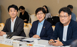 통합돌봄 시행 100일, 정부 “현장 의견 반영해 제도 보완”