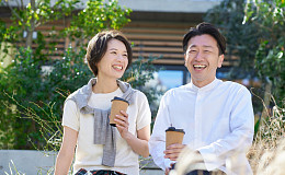 “자녀 없이 함께할 동반자 원해” 日, 50대 이상 결혼 8년 새 4배