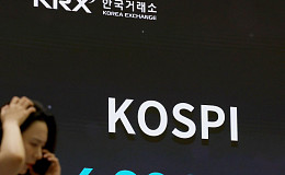 50대 이상 주식투자 660만 명…노후자금까지 증시로 몰렸다