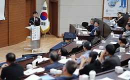 “AI탓에 해고” 좌절 않고 AI 활용 재취업한 중장년