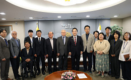 충남, 15개 시군 특성 살린 ‘통합돌봄 모델’ 만든다