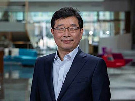 AZ, 파인트리 'EGFR 분해 이중항체' 2500만弗 옵션행사