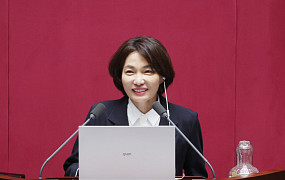 간병비 건강보험·의료급여 보장 추진…서미화 의원, 법 개정안 대표 발의