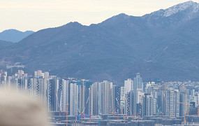 [치매재산관리서비스 쟁점②] 주택연금 치매 대응 이미 존재 ‘차별성 관건’