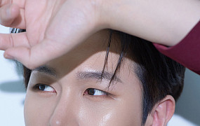 무대에서 즐거움을 전하는 국민 끼쟁이, 트로트가수 김수찬