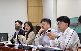 “생성형 AI 기반 ‘돌봄 플랫폼’ 추진” 과기정통부, 내년 착수