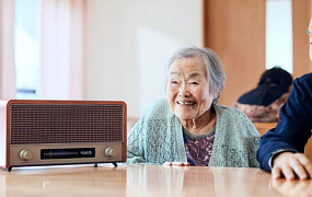 발전하는 돌봄 AI, ‘지켜보는 기술’에서 ‘돕는 기술’로