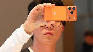 "인터넷이 왜 느리지"⋯아이폰17, '핑테스트' 해보셨나요? [이슈크래커]