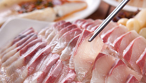 붕어빵 이어 방어까지?⋯'제철 음식'에 웃을 수 없는 이유 [이슈크래커]