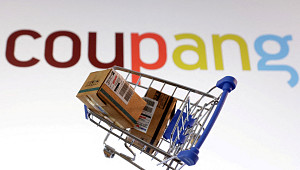 "쿠팡 위기는 곧 기회"… '탈팡' 러시에 웃음 꽃 핀 경쟁자들 [이슈크래커]