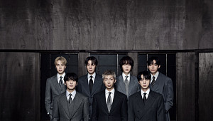 아이돌은 왜 자꾸 '밖'으로 나갈까 [엔터로그]