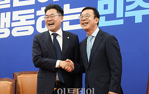 홍철호 정무수석, 박찬대 민주당 원내대표 예방 [포토]