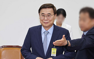 이종석 국정원장, 정보위 전체회의 첫 참석 [포토]