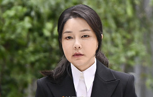 특검팀 사무실 출석하는 김건희 [포토]