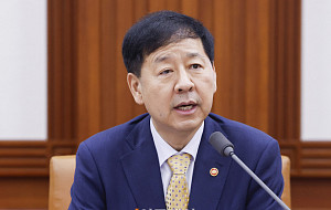 첫 경제관계장관회의 주재하는 구윤철 부총리 [포토]
