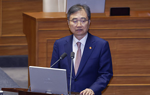 국회 '외교·통일·안보' 대정부질문…한미 관세협상 공방 [포토]