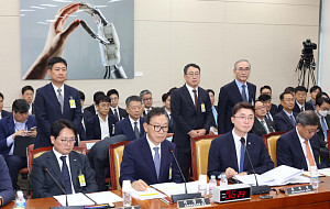 국정감사 출석한 통신3사 CEO [포토]