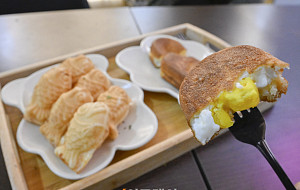 CNN이 주목한 길거리 간식 '계란빵' [한컷]