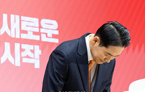 당 쇄신안 발표 및 12·3 비상계엄 사과하는 장동혁 국민의힘 대표 [포토로그]