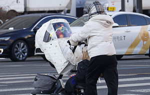 눈 그친 후 '반짝추위'... 낮부터 영상권 회복 [포토로그]