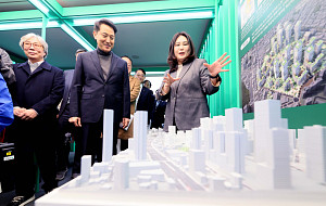 오세훈 시장, 서울주택정책소통관 사전공개 및 간담회 참석 [포토]