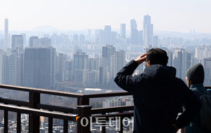 다주택자 대출 만기 연장에 '칼'…긴장감 도는 부동산 시장 [포토]