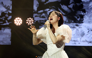 비바브라보, 미스트롯3 Top7 빛나는 오유진 무대 [포토]