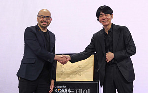 10년만의 만남, '알파고 아버지' 데미스 하사비스-이세돌 대담 [포토]