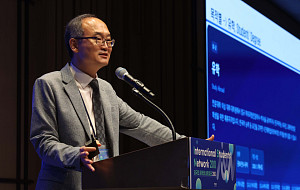ISN200, 외국인 유학생 비자제도 설명하는 용창식 사무관 [포토]
