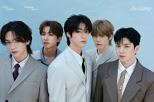 엔플라잉, 정규 2집 ‘Everlasting’ 재킷 포스터 속 물오른 비주얼