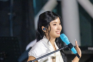 아이들 소연, '퇴사할게여' 음원 1위…글로벌 공감송 등극