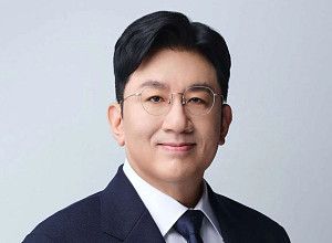 방시혁, K-컬처 주식 부호 1위…박진영 2위·양현석 3위