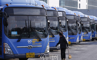 "새벽 4시, 서울이 멈췄다"…버스 파업 부른 '통상임금' 전쟁 [이슈크래커]