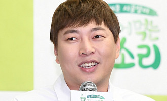 개그맨 이진호, 급성 뇌출혈로 입원 